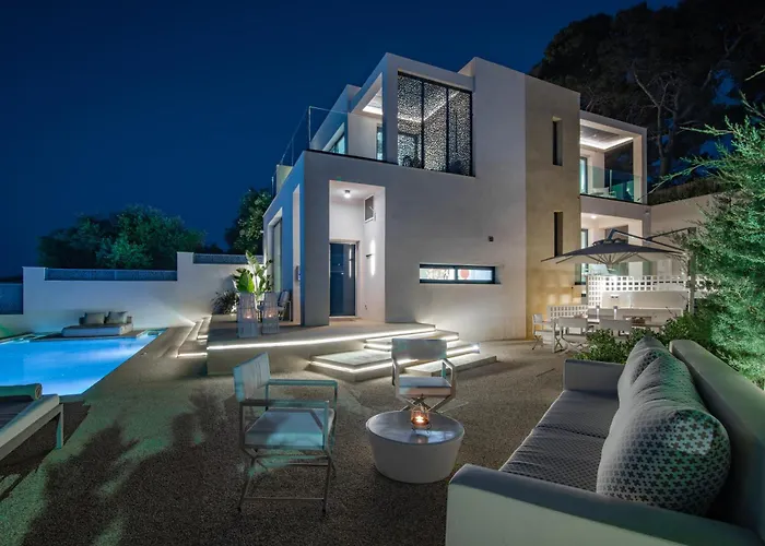 Ventus Villa - A Luxury Sea View Retreat In Akrotiri