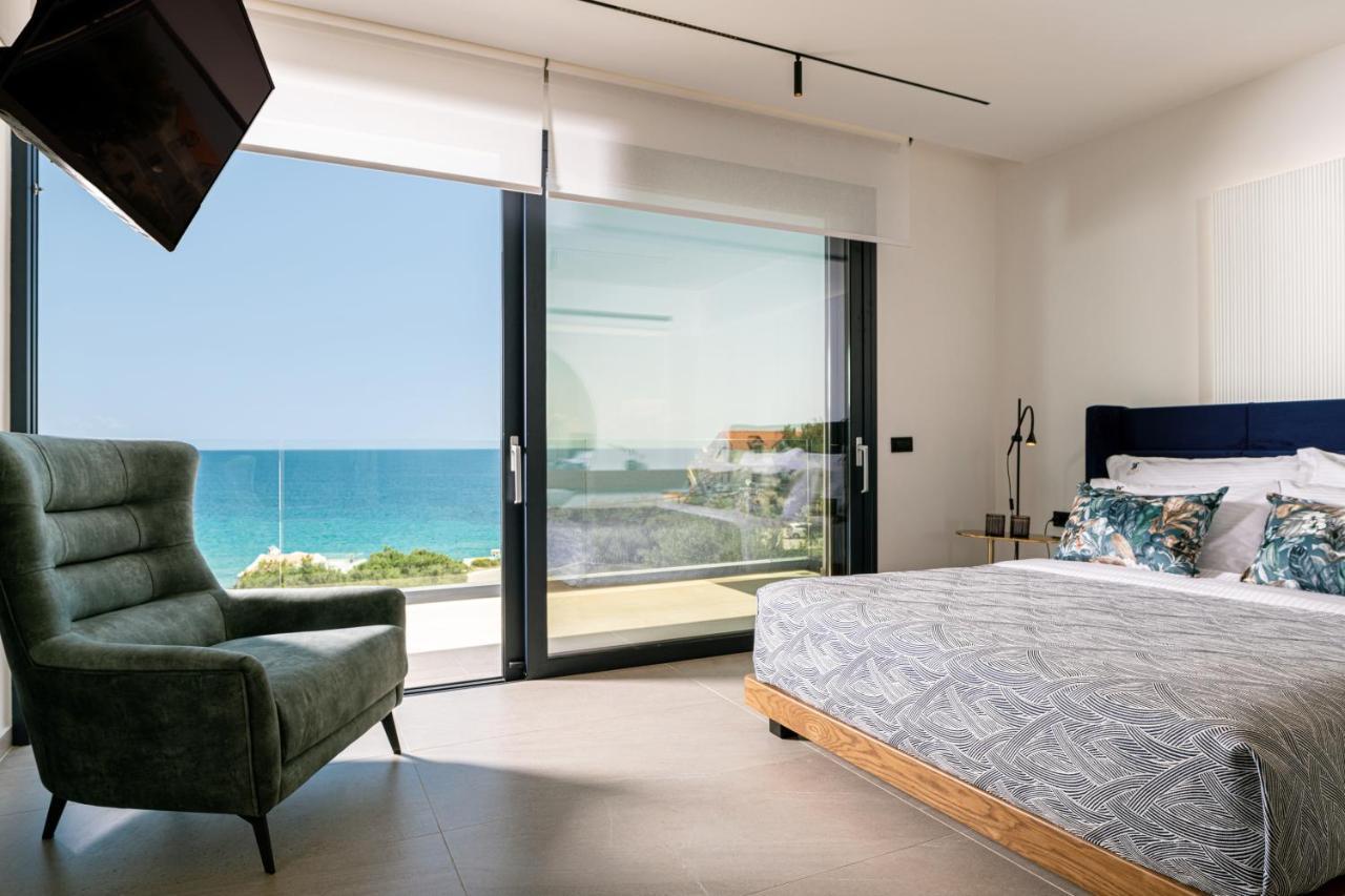 Ventus - A Luxury Sea View Retreat In *