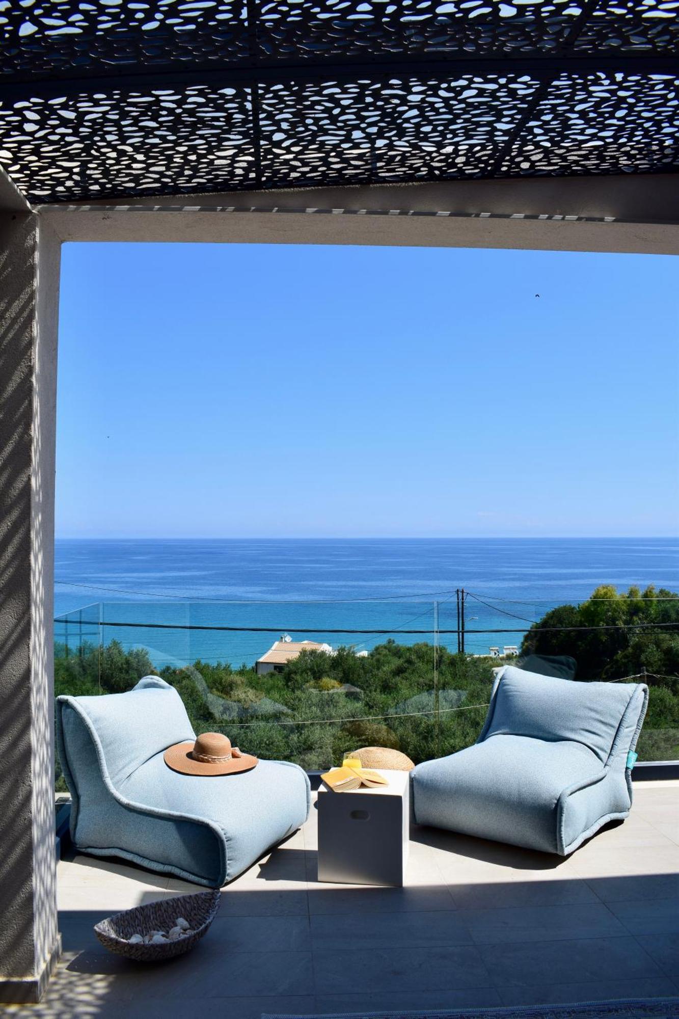 Villa Ventus - A Luxury Sea View Retreat In Akrotiri (Zakynthos)